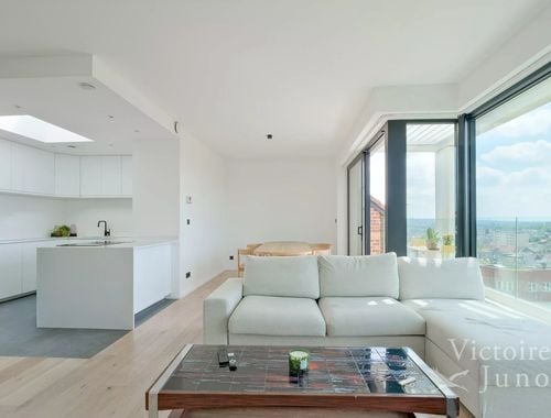                                         Penthouse à vendre à Uccle, € 845.000
