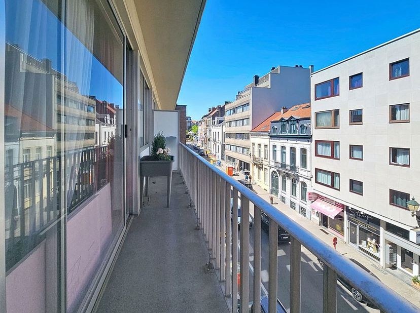 Appartement te koop
                    in 1180 Ukkel
