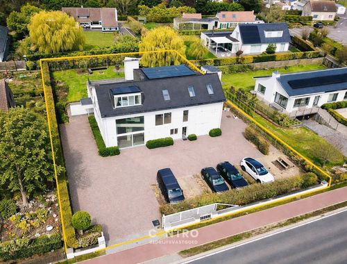                             Kantoor met woning te koop in Koksijde
