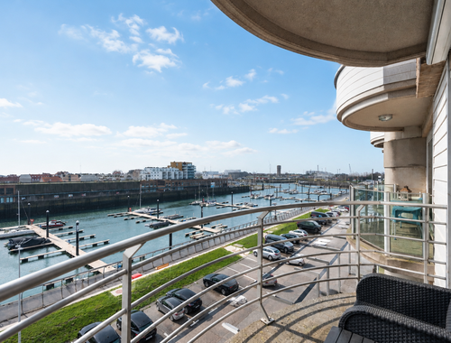                                         Appartement te koop in Zeebrugge, € 224.000
