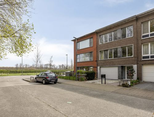                                         Appartement à vendre à Deurne, € 260.000
