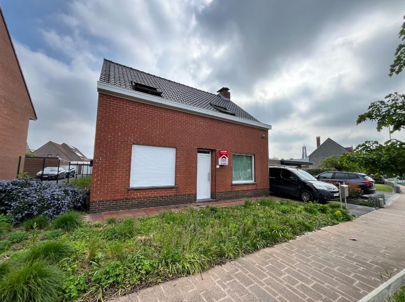 Huis te koop in Honzebroekstraat 50,
                    8800 Roeselare