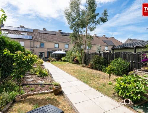                                         Woning te koop in Eeklo, € 349.000
