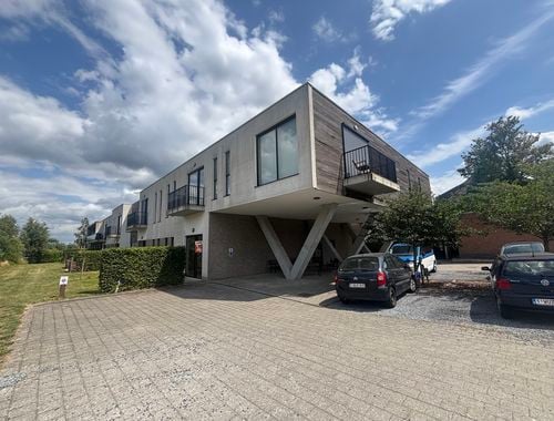                                         Serviceflat à vendre à Herzele, € 185.000
