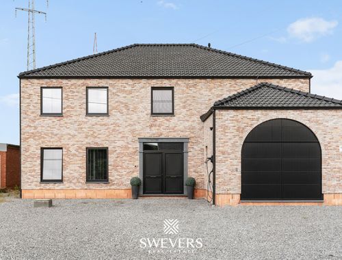                                         Pastorijwoning te koop in Paal, € 695.000
