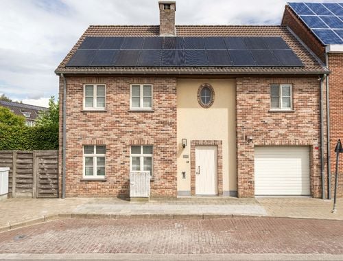                                         Maison à vendre à Aarsele, € 445.000
