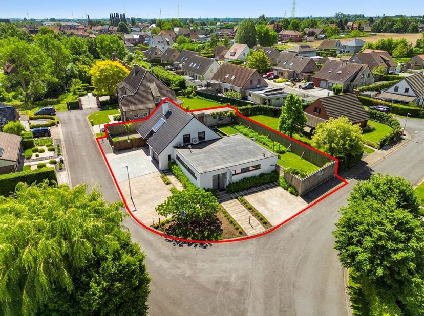 Bien professionnel à vendre
                    à 8531 Hulste
