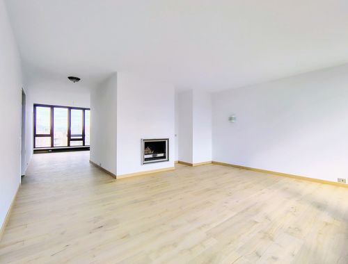                                         Appartement à louer à Woluwe-Saint-Pierre, € 1.650
