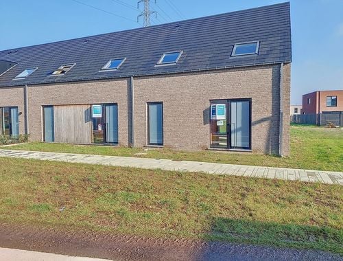                                         Woning te koop in Roeselare, € 341.300
