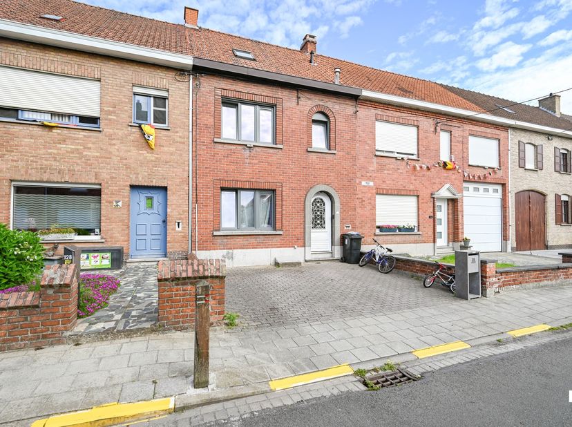Maison à vendre à Veldstraat 126,
                    8530 Harelbeke