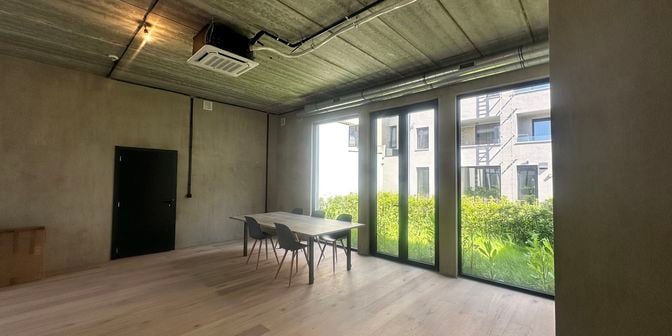 Bien professionnel à louer à Bredastraat 77, 2060 Antwerpen
