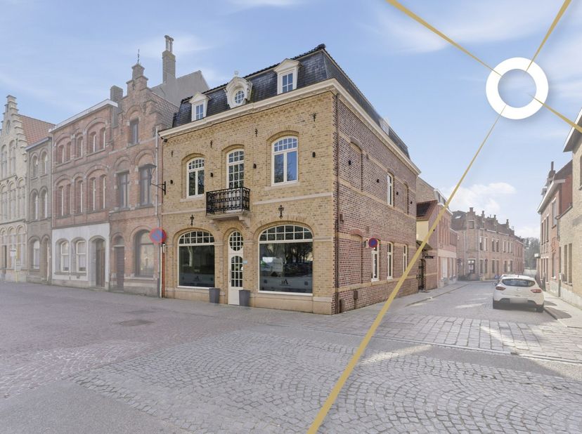 Unieke investeringskans in het historische hart van Ieper op een absolute toplocatie. Op wandelafstand van de Menenpoort, het Flanders Field Museum, d