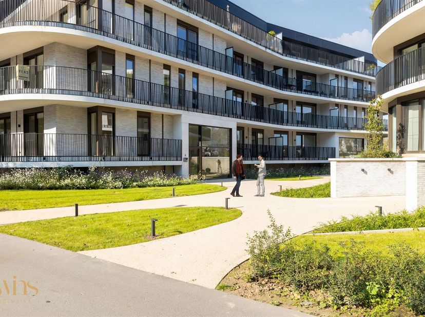 Prachtige assistentiewoning gelegen midden in het groen te Hamme<br />
Ontdek deze prachtige assistentiewoning (163,10m²) op een unieke locatie te Ha