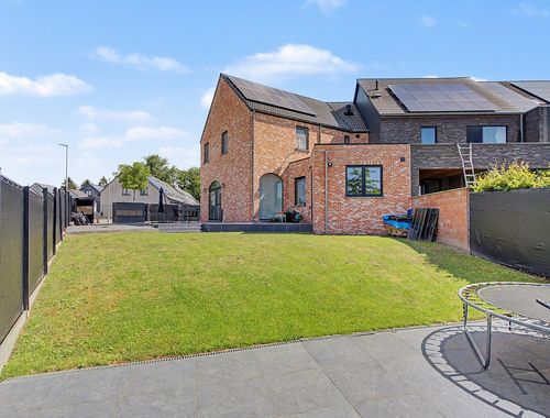                                         Woning te koop in Stekene, € 619.500
