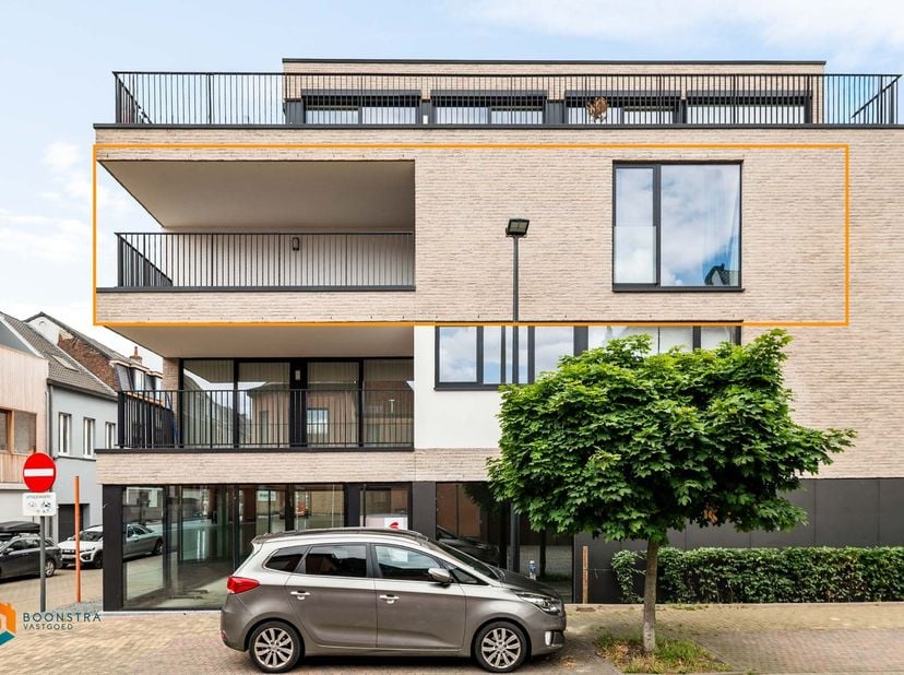 Op een uitstekende locatie in het centrum van Aalst bevindt zich dit energiezuinig appartement met 1 slaapkamer, kelderberging en ondergrondse parkeer