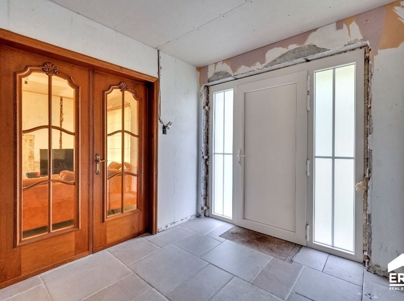 [[ CE BIEN PARTICIPE À LA JOURNÉE MAISONS OUVERTES ERA LE 13/6 DE 11:00 À 12:00 ]]<br />
Ce bien participe à la Journée Maisons Ouvertes ERA. Visitabl