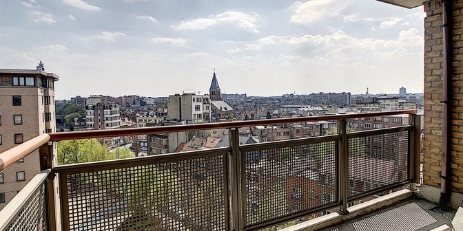 Appartement te huur in Cours Saint Michel 96, 1040 Etterbeek