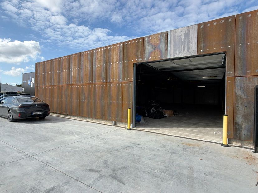 Bien professionnel à louer à Strijbroek 2,
                    2860 Sint-Katelijne-Waver