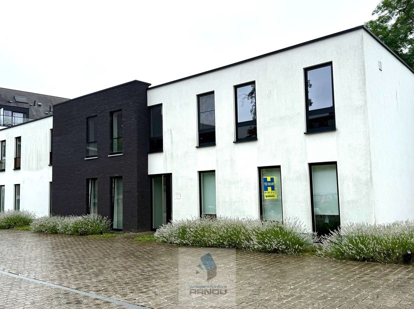Appartement à louer
                    à 9800 Deinze