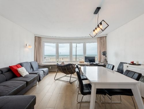                                         Appartement te koop in De Panne, € 420.000

