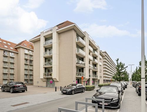                                         Commerce à vendre à Nieuwpoort, € 429.000
