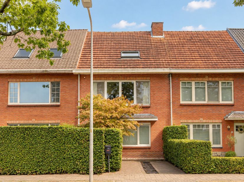 Huis te koop in Ter Borchtlaan 75,
                    2650 Edegem