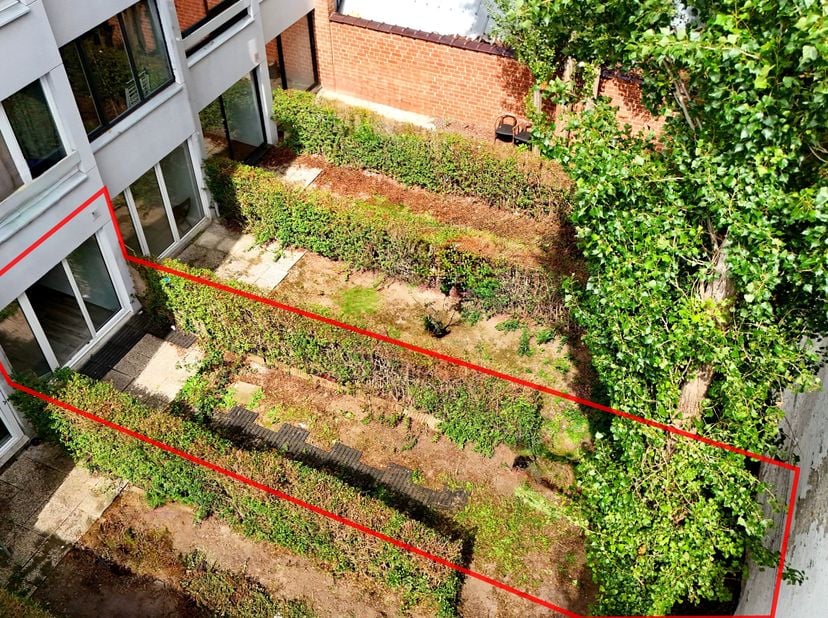 Appartement te koop
                    in 1060 Sint-Gillis