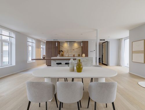                                         Penthouse te huur in Antwerpen, € 4.500
