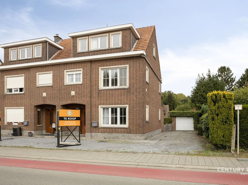 Huis te koop in Dorpsstraat 62,
                    3210 Lubbeek