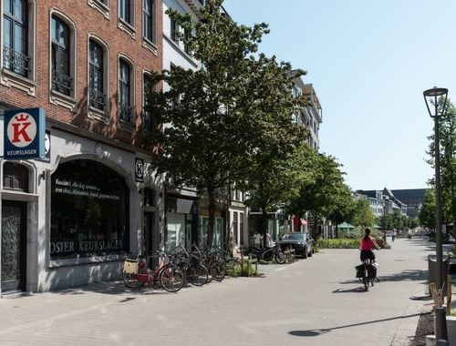                                         Handelszaak te koop in Antwerpen, € 399.000

