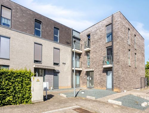                                         Appartement à vendre à Sint-Pieters-Leeuw, € 329.000
