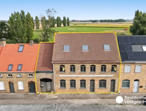                                         Woning te koop in Sint-Pieters-Kapelle, € 320.000
