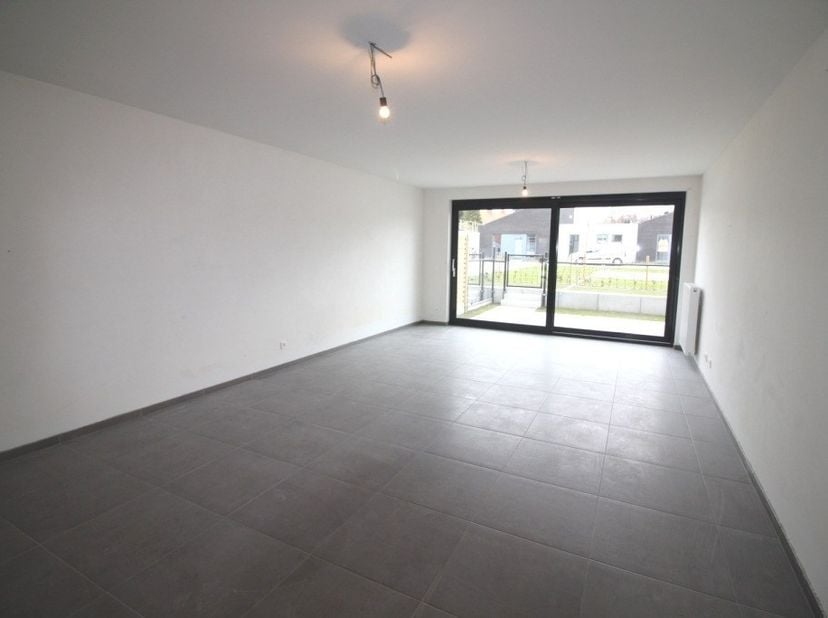 Appartement à louer
                    à 8840 Westrozebeke