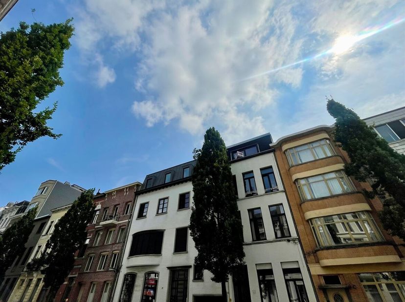 1-slaapkamer appartement met zonnig terras op toplocatie in Antwerpen Zuid!<br />
Ligging: Ideaal gelegen op het bruisende Zuid, een van de meest gege