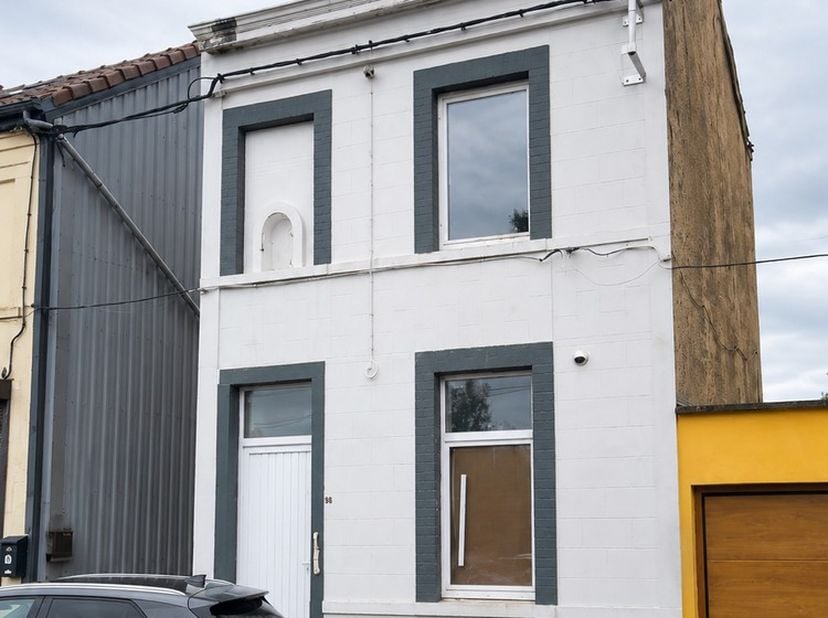 Huis te koop
                    in 6240 Farciennes