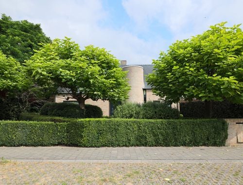                                         Woning te koop in Hove, € 975.000
