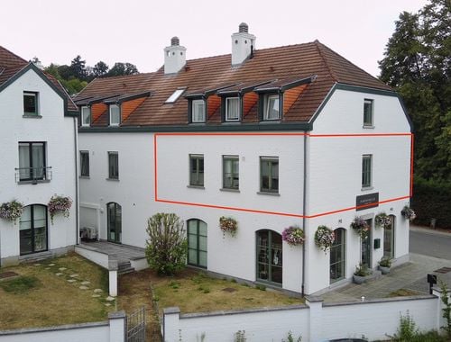                                         Appartement à vendre à Lasne-Chapelle-Saint-Lambert, € 345.000

