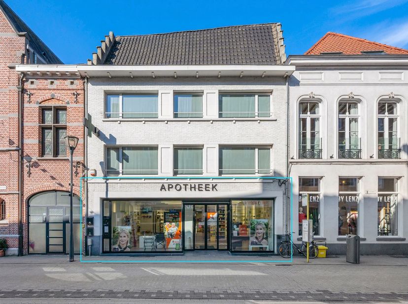 Bien professionnel à louer
                    à 2300 Turnhout