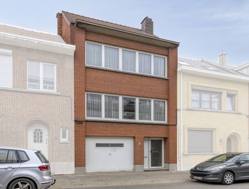                                         Maison à vendre à Strombeek-Bever, € 375.000
