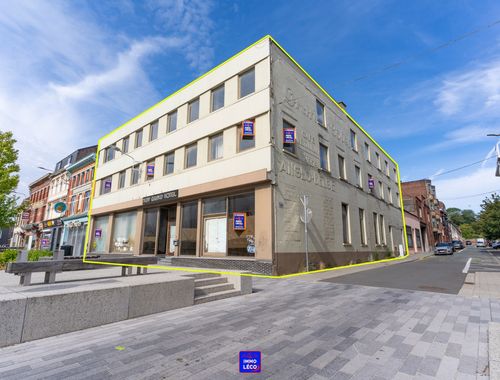                                         Huis te koop in Moeskroen, € 995.000
