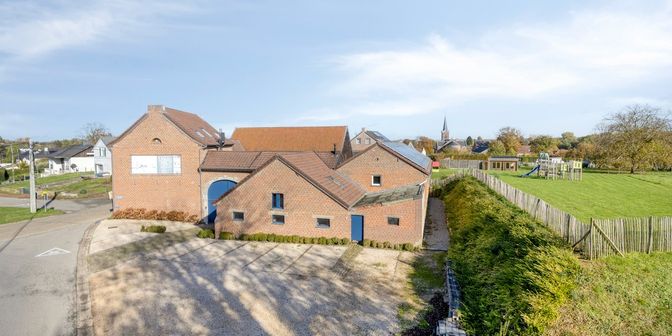 Bedrijfsvastgoed te koop in Bergstraat 8, 3891 Borlo
