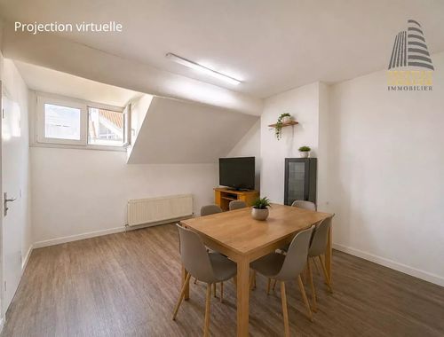                                        Appartement à vendre à Bruxelles, € 150.000
