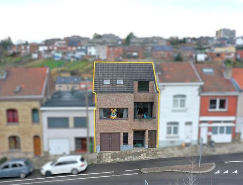                                         Duplex te huur in Seraing, € 800

