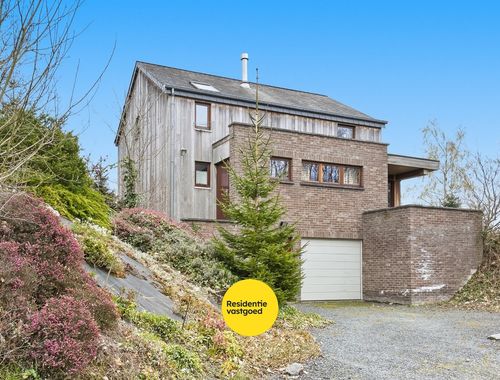                                         Maison à vendre à Paliseul, € 485.000

