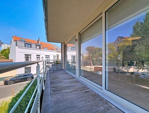                                        Appartement te huur in Ukkel, € 1.150
