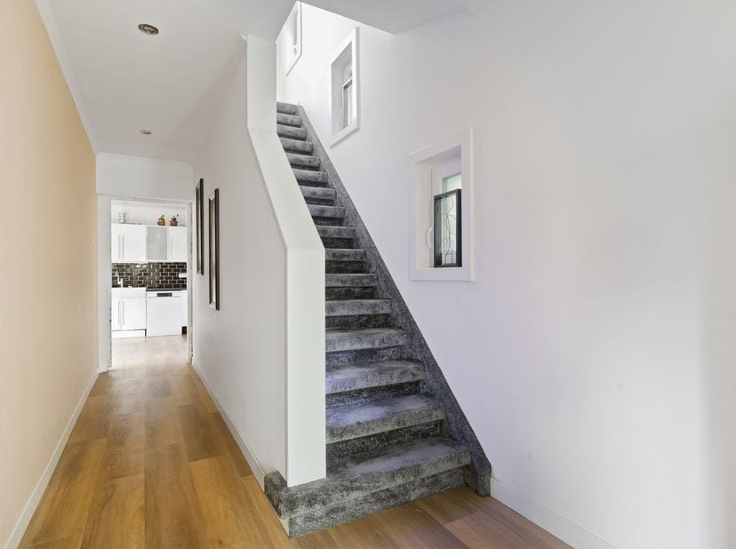 Ruime gezinswoning met 3 slaapkamers in Achel. <br />
<br />
Op zoek naar een woning met ruimte, rust en een uitstekende ligging? Deze charmante won
