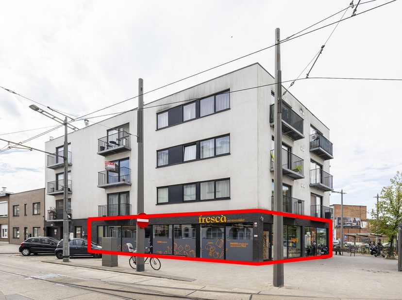 Bedrijfsvastgoed te koop in Sint-Bernardsesteenweg 341D,
                    2660 Hoboken