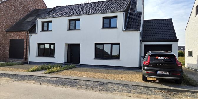 Maison à vendre à Roe 12B, 9401 Pollare