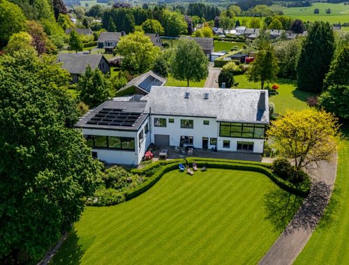                                         Eengezinswoning te koop in Limerlé, € 830.000
