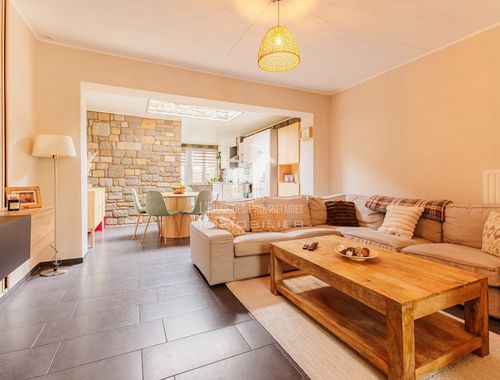                                         Maison à vendre à Fayt-lez-Manage, € 209.999
